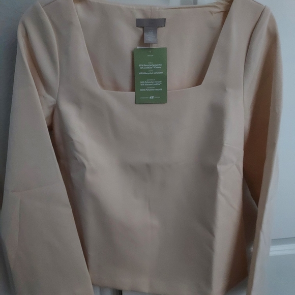 NWT Cream Square neck long sleeve - Picture 3 of 3